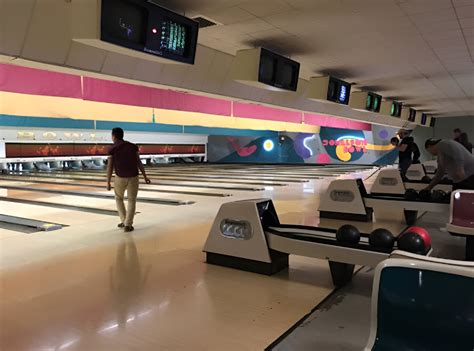 Nashville’s Hidden Gems: Best Bowling Alleys Revealed