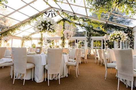 Breathtaking Transparent Wedding Tent Ideas for Your Alfresco Wedding