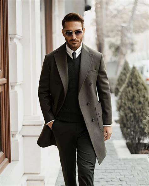 Winter Formal Suits for Men 的图像结果