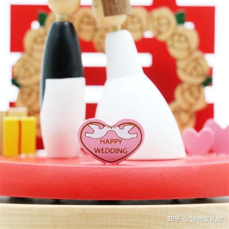 出嫁前送什么礼物最新素材