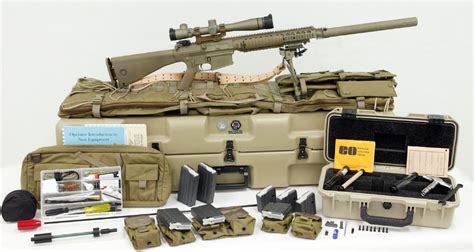 细品：美军M110半自动狙击系统 消音器被称“愚蠢设计”_皮卡汀
