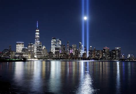 ‘Tribute in Lights’ 9/11 Memorial Should Be Permanent, Organizers Say ...