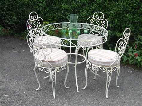 Wrought Iron Patio Furniture Decorating Ideas at Frederick Valez blog