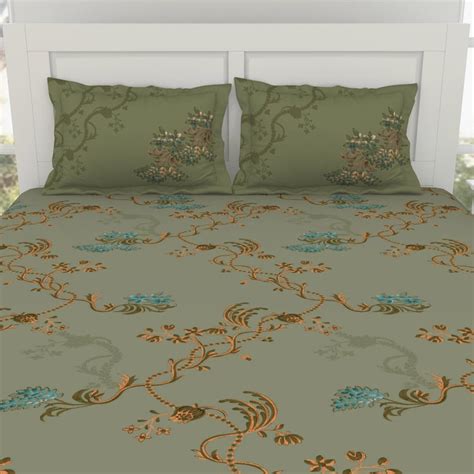 Buy SPACES Essentials Cotton 144TC Floral Print 3Pcs Super King ...