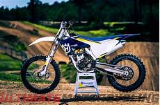 Husqvarna Fc 350 Image by 2016 Husqvarna Fc 350 Review Ride Test Husqvarna Fc 350 Image