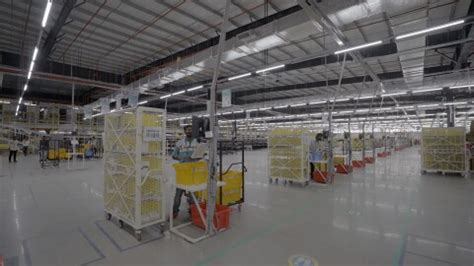 Amazon India employees - About Amazon India
