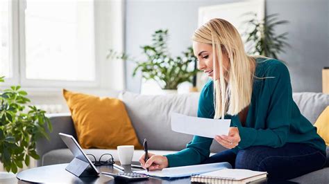 Sign Over a Check 的图像结果