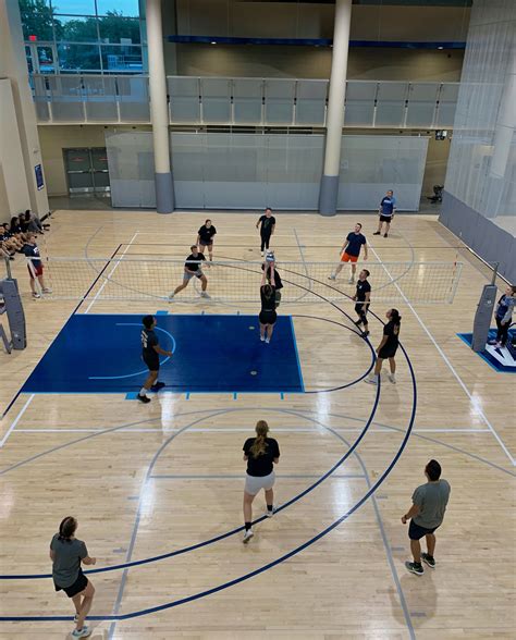 AU students find a way to stay fit and competitive with intramural ...