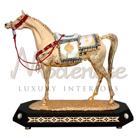 Stylish Horse: Modern Decor Sculpture