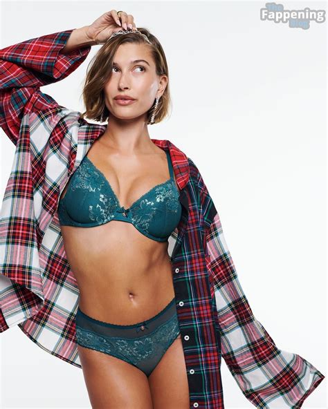Hailey Bieber Poses For A New Victoria’s Secret Holiday Campaign (4 Photos) | PinayFlixx Mega Leaks