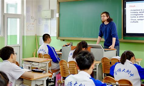 人大附中国际部外籍学生和中国人一样，是在中国生活时间长吗|清华大学|学生|外籍_新浪新闻