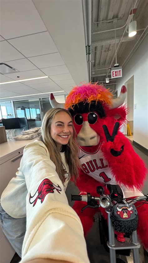 Faith Enokian | Notre dame university photo dumpy 📸 (first stop!) I will post the full vlog on ...