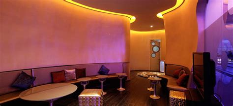 Lighting design for PVR, Elante Mall by Design Matrix - India's Leading ...