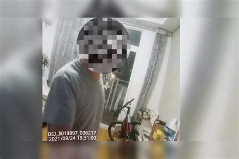 男子家中打老婆声称很正常 甚至口出狂言：打她两巴掌算什么？_巴掌_男子