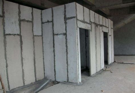 轻质隔墙板厂家是如果安装隔墙板和施工的
