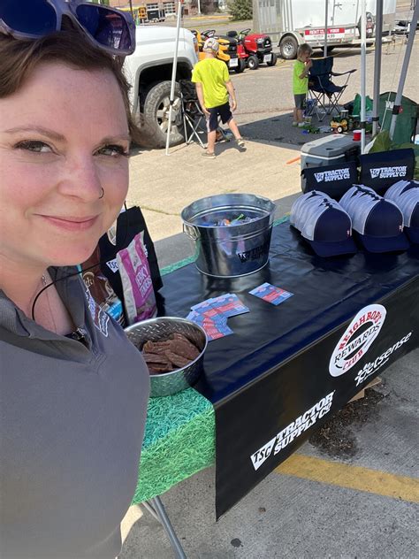 Tractor Supply Little Falls Mn