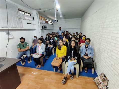 Coding Seekho JavaScript 的图像结果