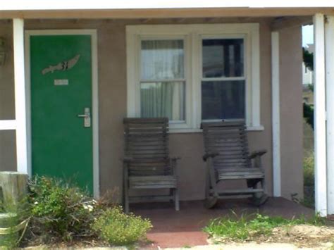 BUCCANEER MOTEL & BEACH SUITES (Kitty Hawk, Outer Banks, NC) - Hotel ...