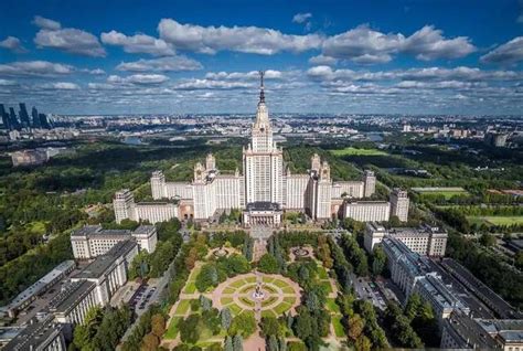 俄罗斯留学中介哪个机构好（留学本科申请条件） - 大拇指知识