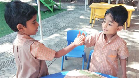 The Future Kids School