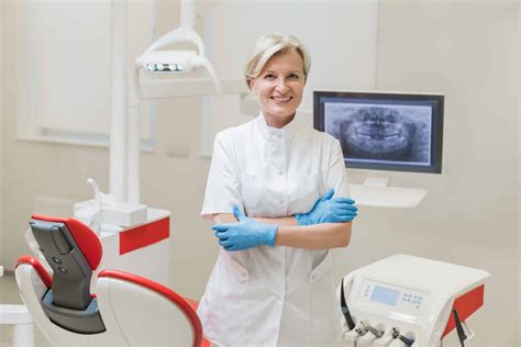 Orthodontic Assistant Vs Dental Assistant | How Are They Different In 2024