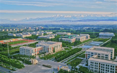 在这里，看见职业教育未来——新疆博尔塔拉职业技术学院发展纪实---形势政策网