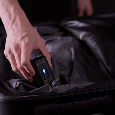 20" AirCabin 60L-70L Vacuum-Seal Carry-On Suitcase + FREE Air Compress ...