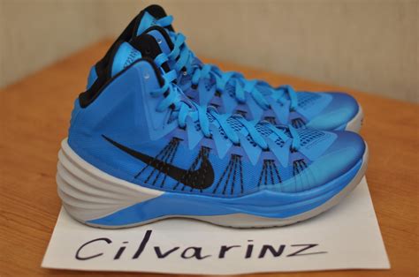 First Look // Nike Hyperdunk 2013 - Two Colorways | Sole Collector
