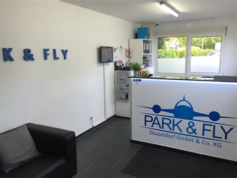 Park & Fly Düsseldorf » Flughafenstellplatz.de