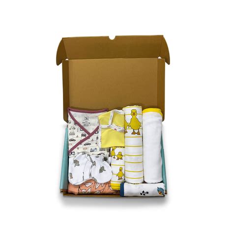 Newborn Baby Jumbo Gift Set of 10 | Baby Essentials Online | Tiny Lane ...