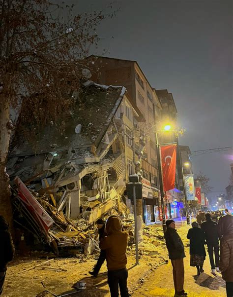 土耳其地震已造成土、叙两国逾4000人遇难丨全知视角_联合国_援助_救援