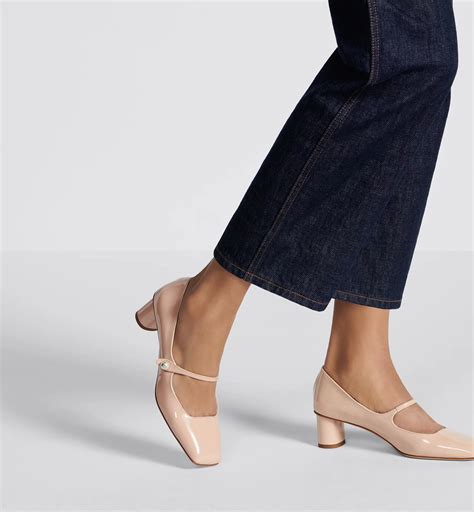 Escarpin Jolie Dior Cuir de veau verni nude | DIOR