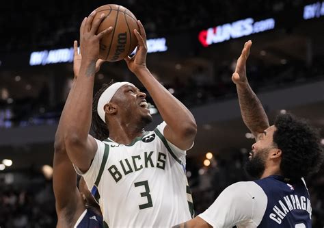 Josh Giddey Projections, Prop Bets, Odds, And Stats - NBA