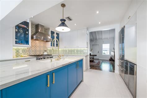 How to Use Bold Colors in Interior Design - Debowsky Design Group