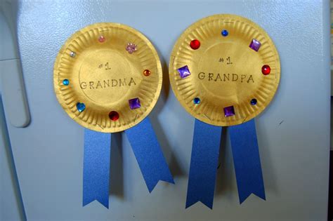 Grandparent's Day Craft | Grandparents, Craft and Paper plate crafts