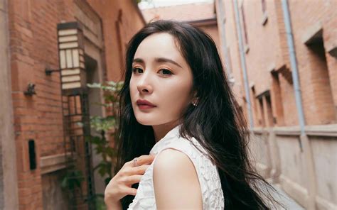 Yang Milin updated Cai Xukun, Donnie Yen, Ren Jialun, Zhao Lusi, Guo ...