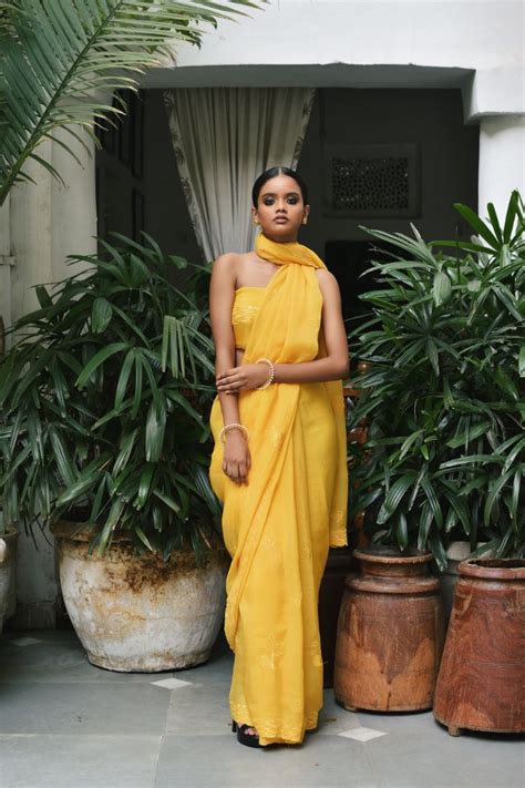 Quick Saree Styling Hacks For Glamorous Look| Binal Patel