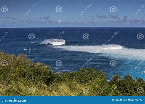 View From Cliffs At Peahi Or Jaws Surf Break, Maui, Hawaii, USA Stock ...
