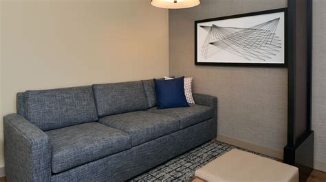 Hotel Photos | Hyatt Place Chicago / Wicker Park