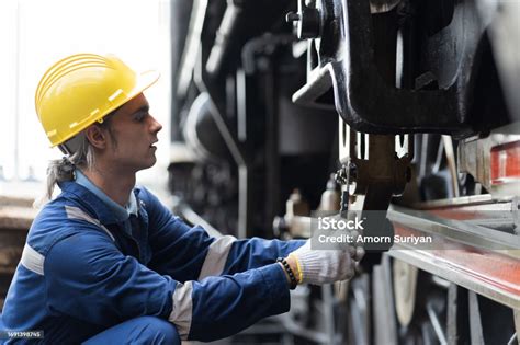 Stock Engineer 的图像结果