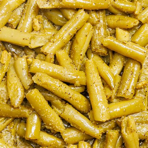 The Best EASY Frozen Green Beans Recipe (Stovetop) | Munchy Goddess