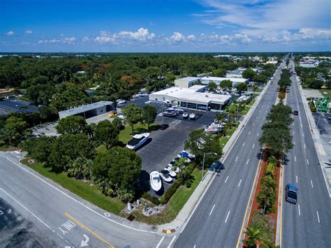 2625 Davis Blvd, Naples, FL 34104 - Retail for Sale | LoopNet