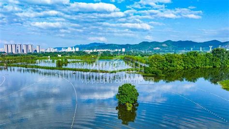 安徽芜湖：水清岸绿生态美-人民图片网