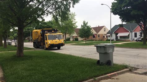 Milwaukee Trash Pick Up: Residential Special Collection and Bulk Item ...