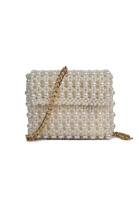 Tarini Manchanda with the Aliya Bag – The Leather Garden