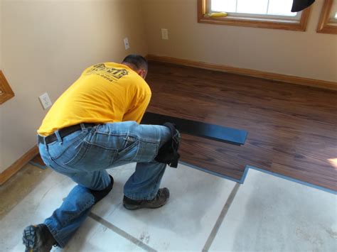 Installing Allure Vinyl Plank Flooring On Concrete | Floor Roma