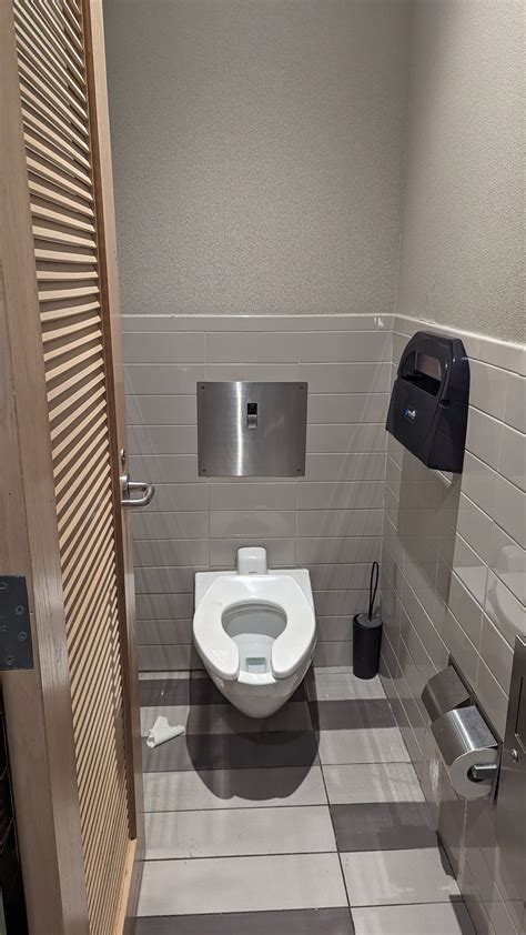 The Club MCO Airside 4 at Orlando International Airport [Review]