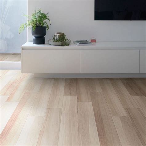 Champion, 7 in. x 48 in. Color Beige Oak, Luxury Vinyl Plank Flooring ...
