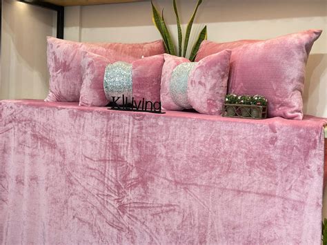 PINK BLING, 5 PCS NEW RANGE OF WINTER BED SPREAD-PREET001B – www.soosi ...