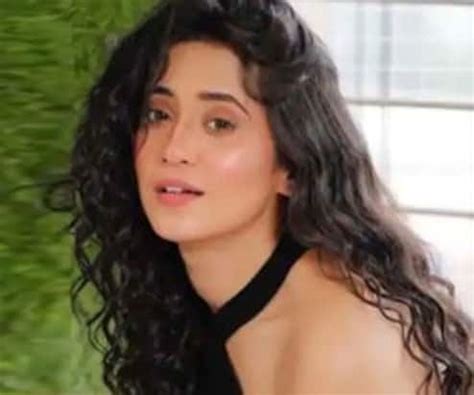 Shivangi Joshi Latest News & Updates in Hindi — Upcoming Movies, Events ...